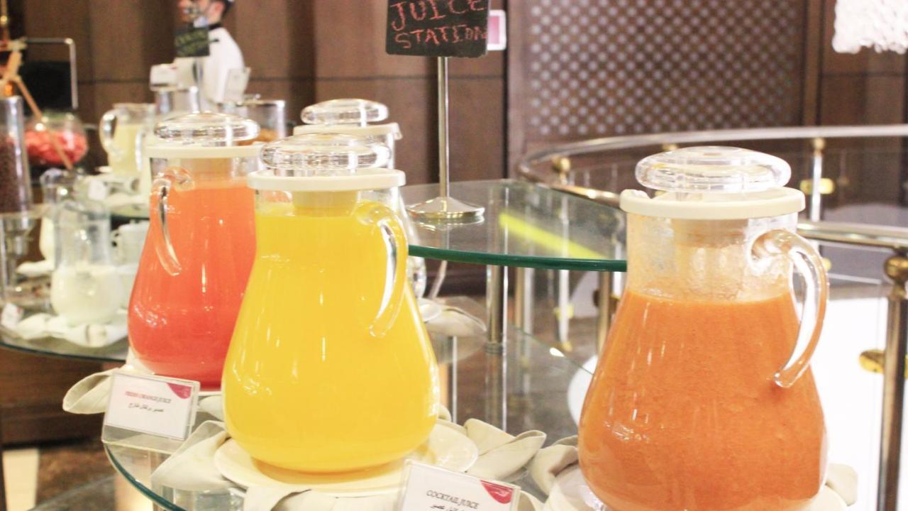 Crowne Plaza Madinah By Ihg Hotell Medina Eksteriør bilde Juices