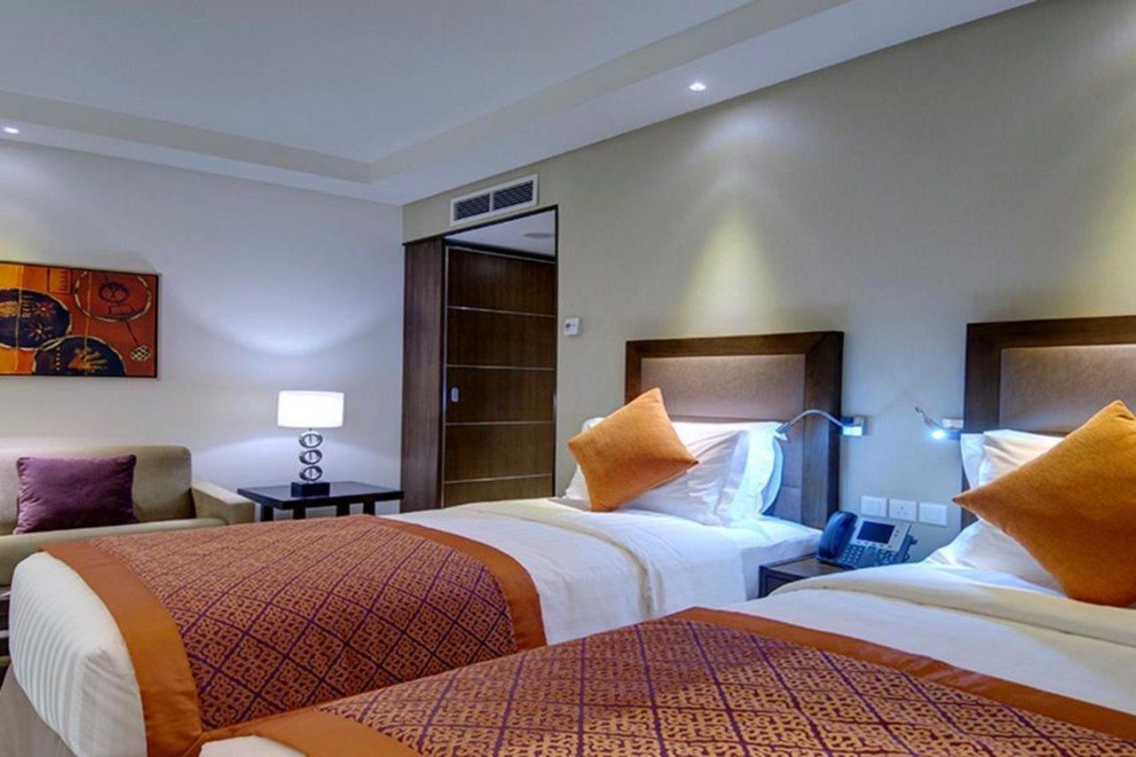 Crowne Plaza Madinah By Ihg Hotell Medina Eksteriør bilde Deluxe Room