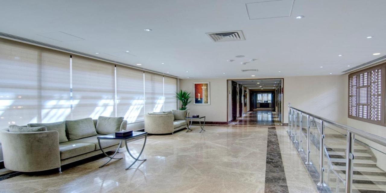 Crowne Plaza Madinah By Ihg Hotell Medina Eksteriør bilde Interior of the hotel