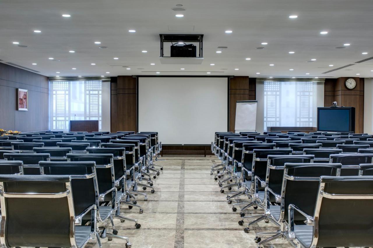 Crowne Plaza Madinah By Ihg Hotell Medina Eksteriør bilde The main conference room
